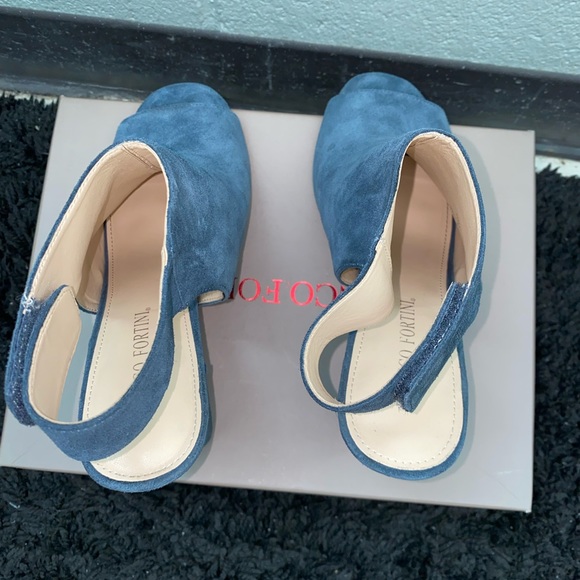 Block heeled - Picture 3 of 4